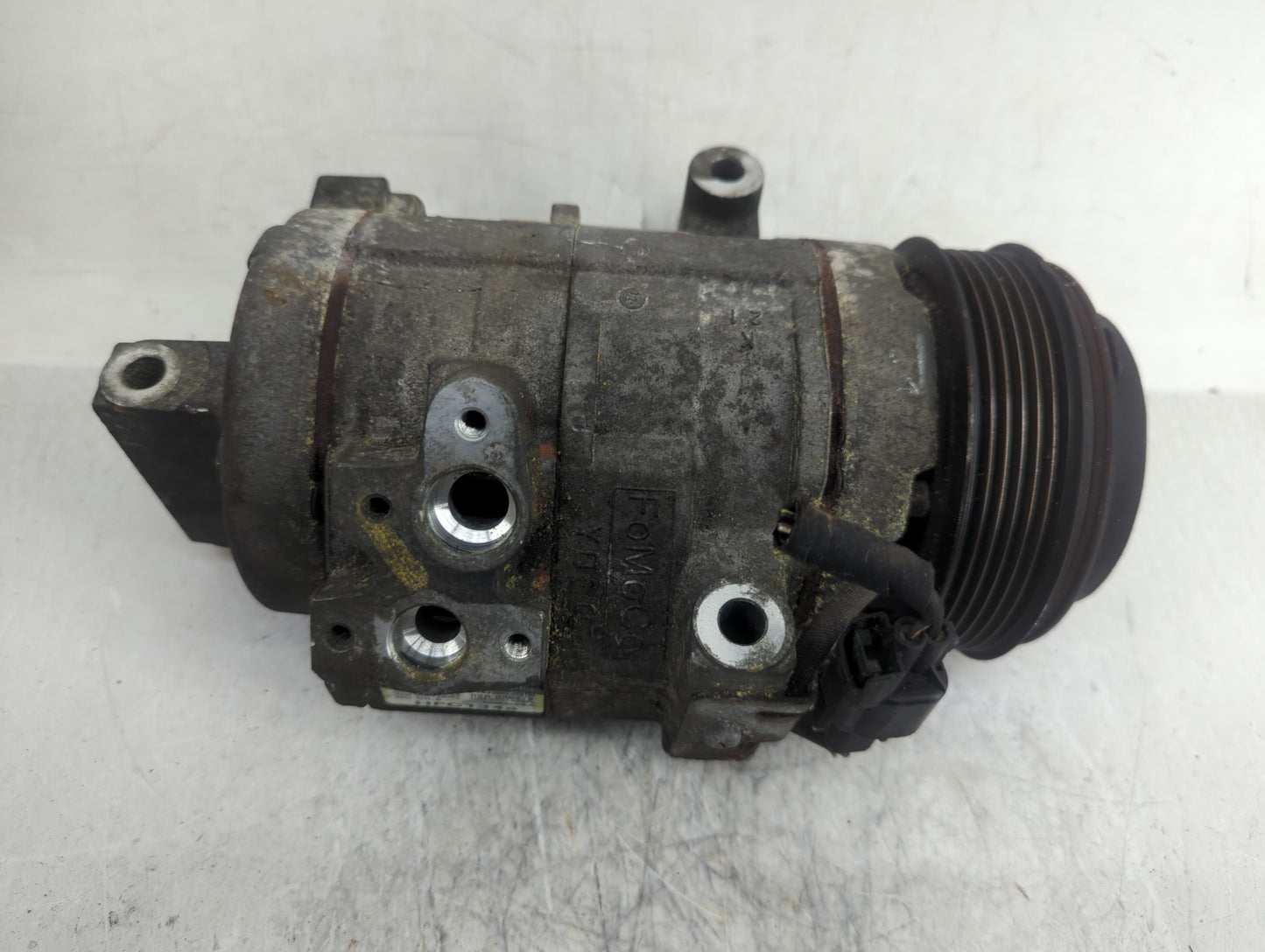 2011-2015 Lincoln Mkx Air Conditioning A/c Ac Compressor Oem - Oemusedautoparts1.com