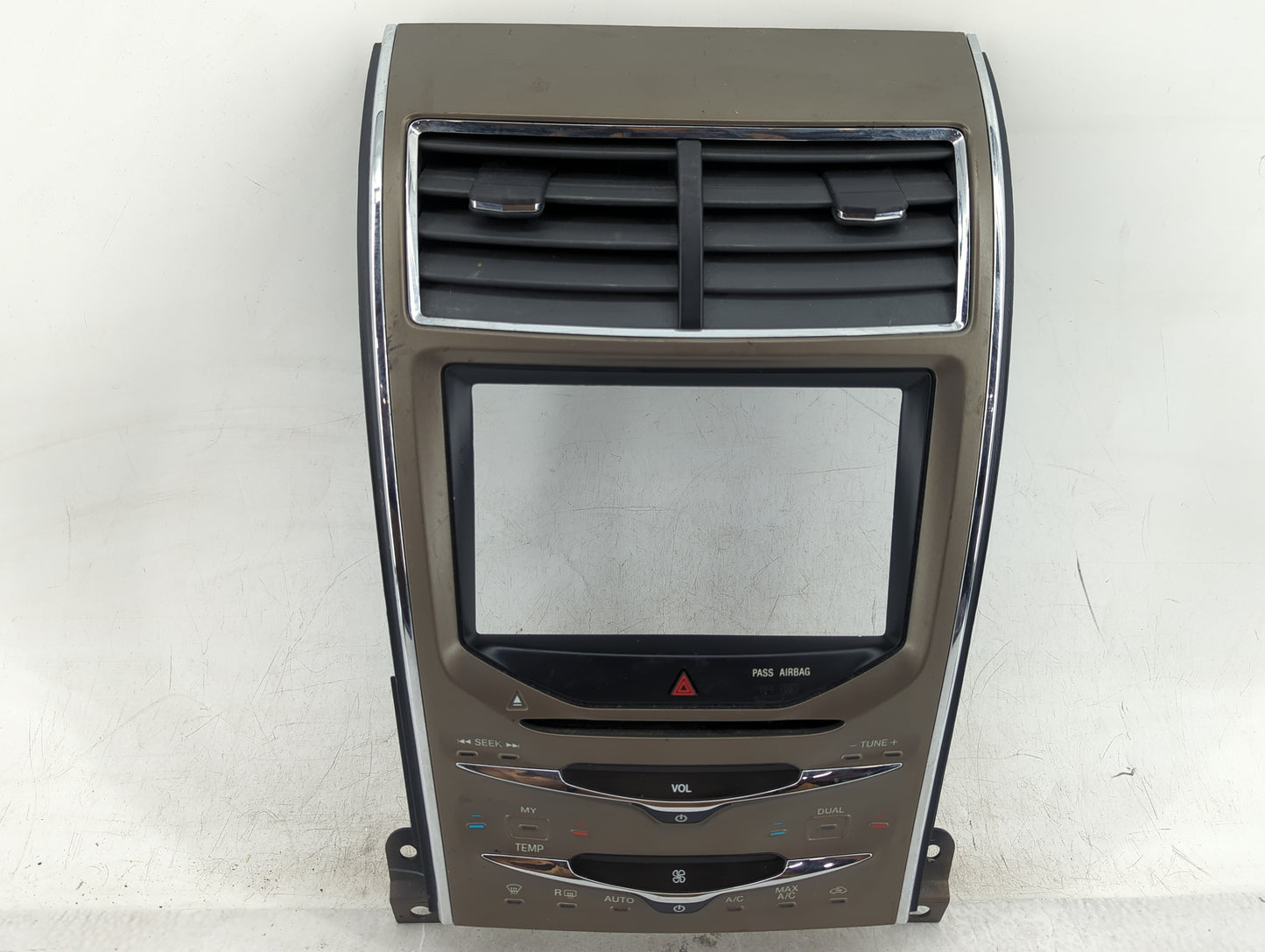 2014-2015 Lincoln Mkx Radio AM FM Cd Player Receiver Replacement P/N:EA1T-18A802-AB Fits Fits 2014 2015 OEM Used Auto Parts 