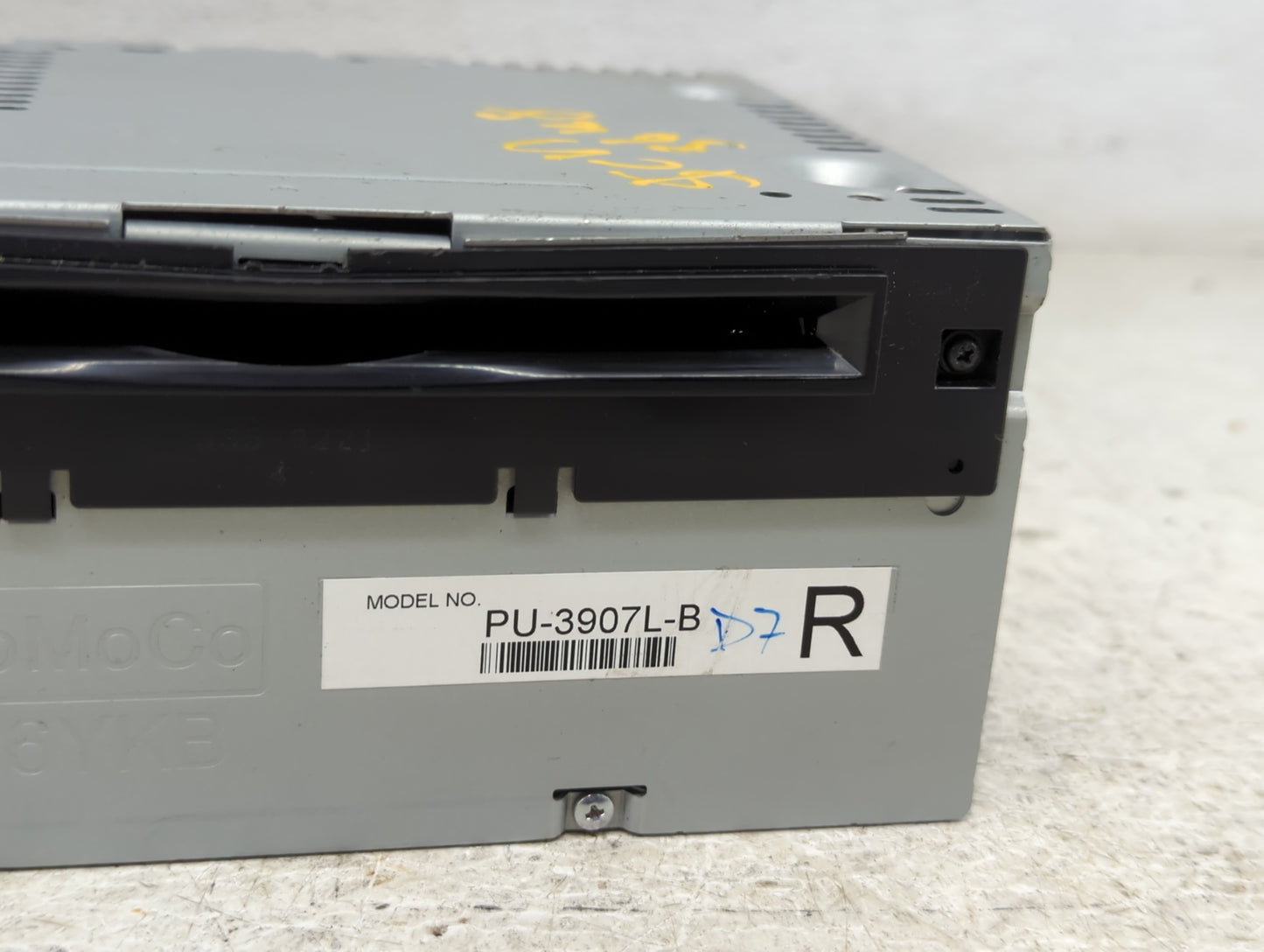 2014-2015 Lincoln Mkx Radio AM FM Cd Player Receiver Replacement P/N:PU-3907L-B ET4T-19C107-MA Fits Fits 2013 2014 2015 OEM 