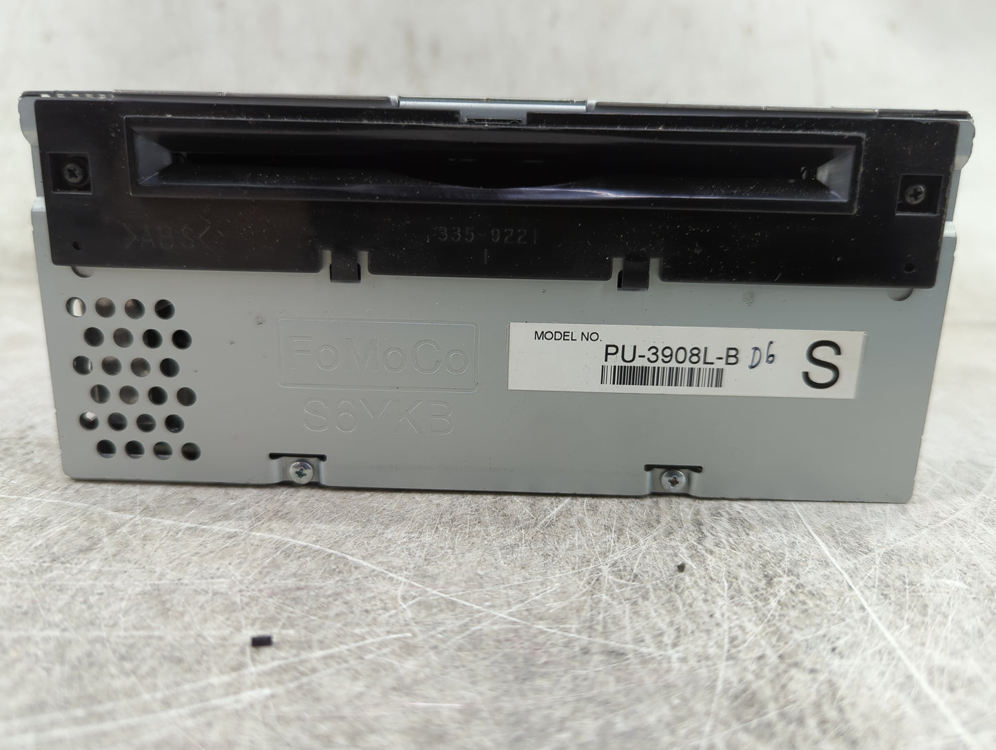 2014-2015 Lincoln Mkx Radio AM FM Cd Player Receiver Replacement P/N:ET4T19C107NA Fits Fits 2014 2015 OEM Used Auto Parts - 