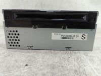 2014-2015 Lincoln Mkx Radio AM FM Cd Player Receiver Replacement P/N:ET4T19C107NA Fits Fits 2014 2015 OEM Used Auto Parts - 
