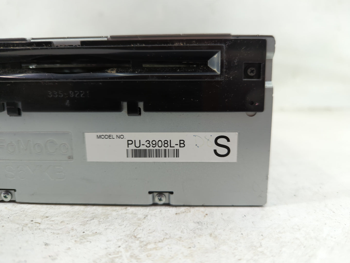 2014-2015 Lincoln Mkx Radio AM FM Cd Player Receiver Replacement P/N:PU-3908L-B ET4T-19C107-NA Fits Fits 2014 2015 OEM Used 