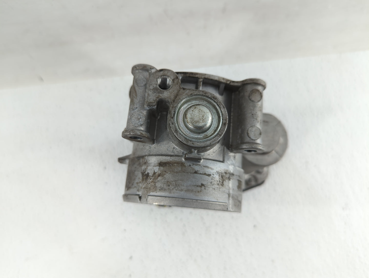 2011-2018 Lincoln Mkx Throttle Body P/N:AT4E-EF AT4E-9F991-EL, AT4E-ED Fits Fits 2011 2012 2013 2014 2015 2016 2017 2018 201