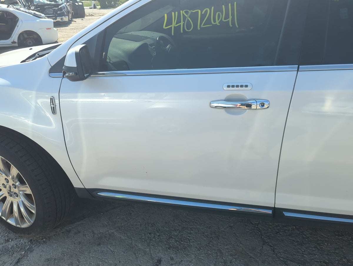 2011-2015 Lincoln Mkx Driver Front Door Oem - Oemusedautoparts1.com