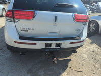 2011-2015 Lincoln Mkx Rear Bumper Assembly Oem 5016945 - Oemusedautoparts1.com