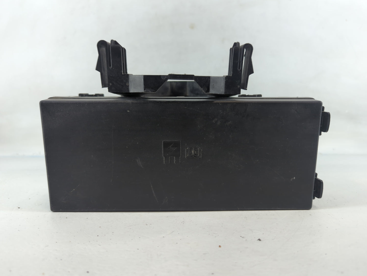 2012-2015 Lincoln Mkx Fusebox Fuse Box Panel Relay Module P/N:BT4T-14A003-AA Fits Fits 2012 2013 2014 2015 OEM Used Auto Par