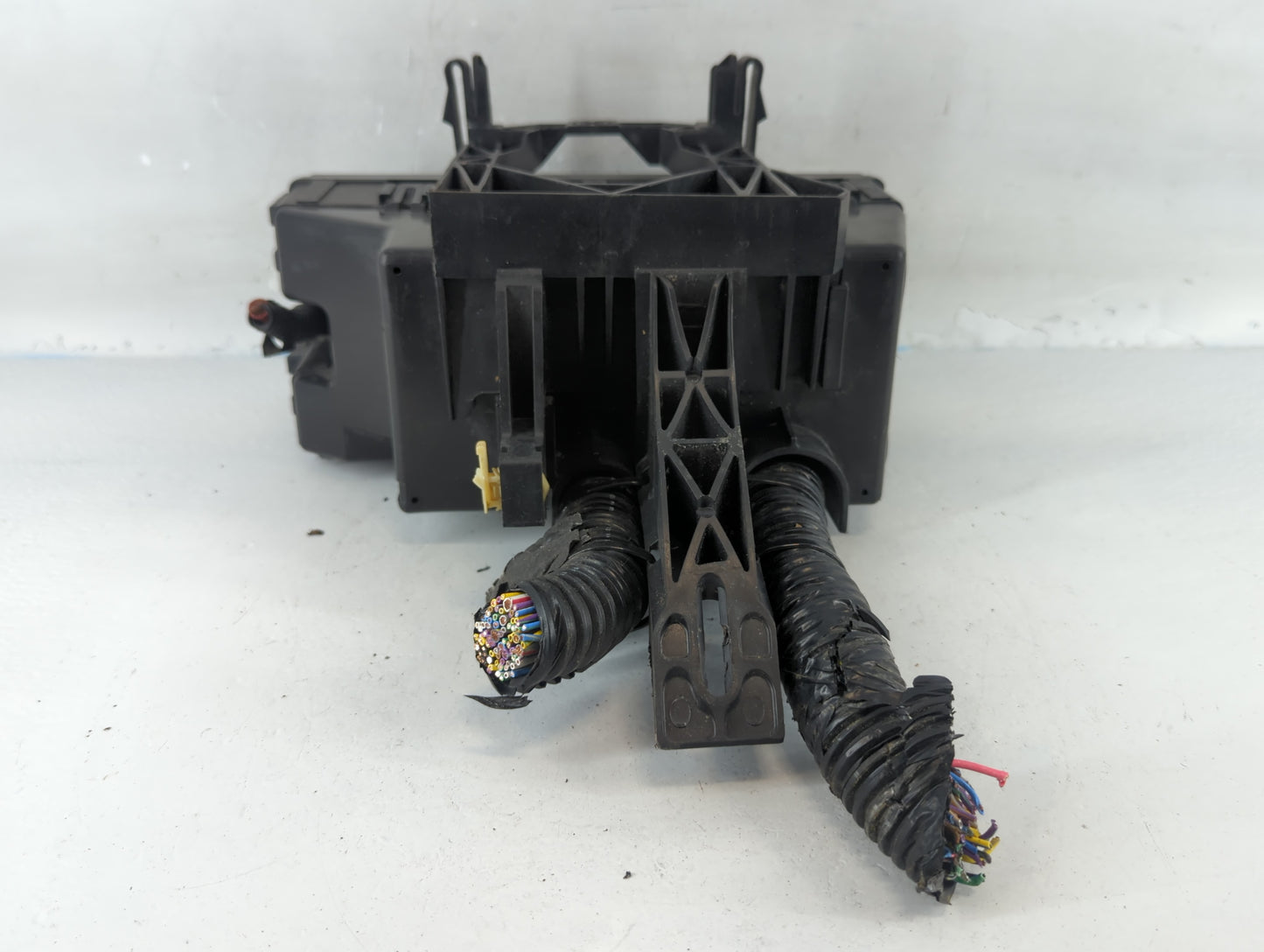 2012-2015 Lincoln Mkx Fusebox Fuse Box Panel Relay Module P/N:BT4T-14A003-AA Fits Fits 2012 2013 2014 2015 OEM Used Auto Par
