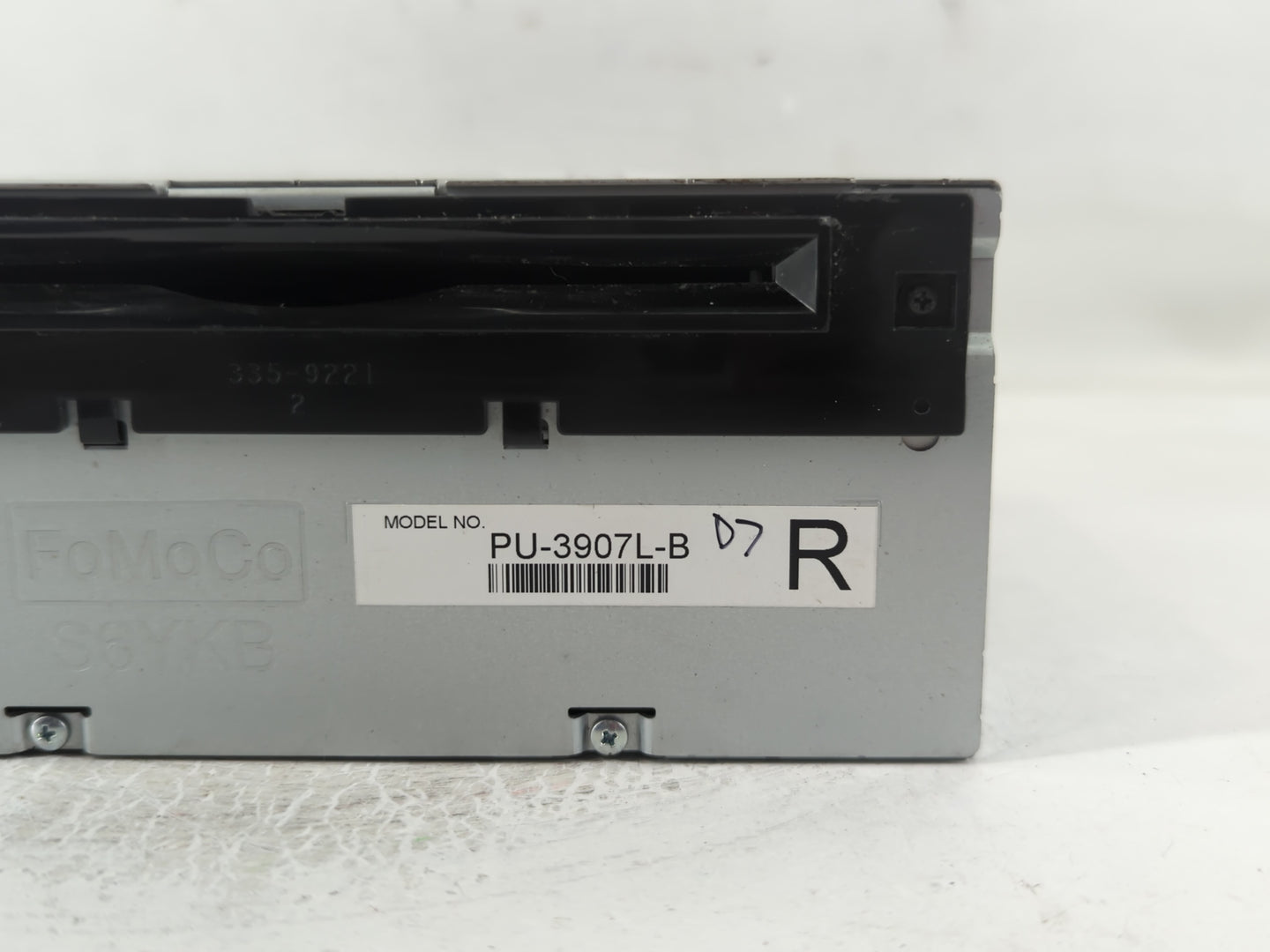 2014-2015 Lincoln Mkx Radio AM FM Cd Player Receiver Replacement P/N:PU-3907L-B A12879134 Fits Fits 2013 2014 2015 OEM Used 