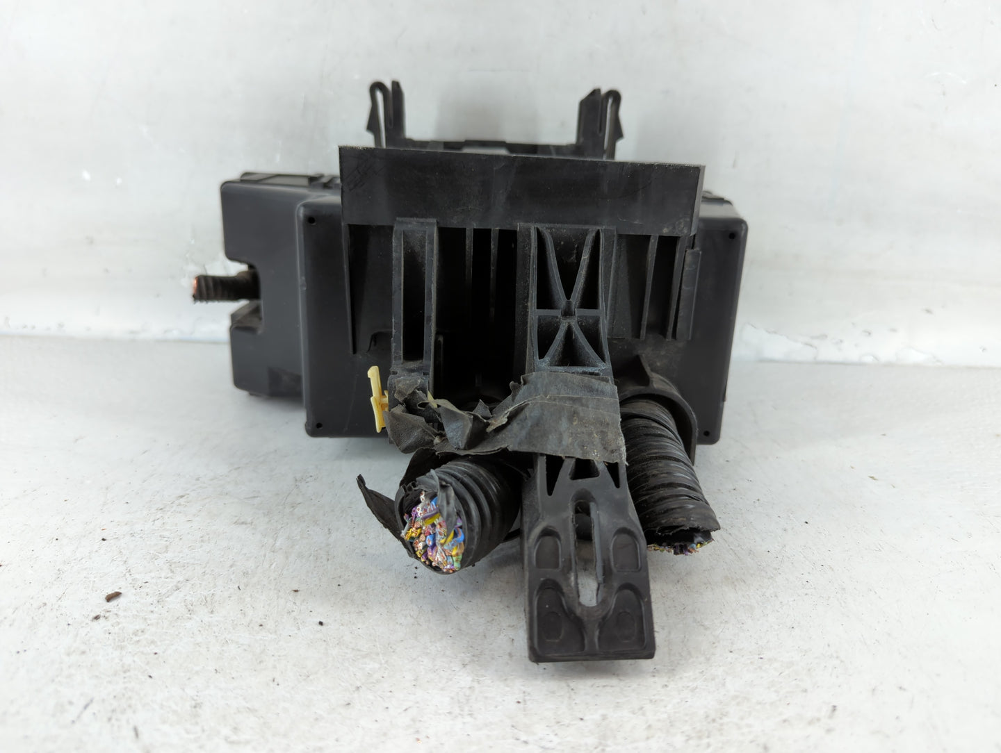 2012-2015 Lincoln Mkx Fusebox Fuse Box Panel Relay Module P/N:CA1T-14290-EK Fits Fits 2012 2013 2014 2015 OEM Used Auto Part