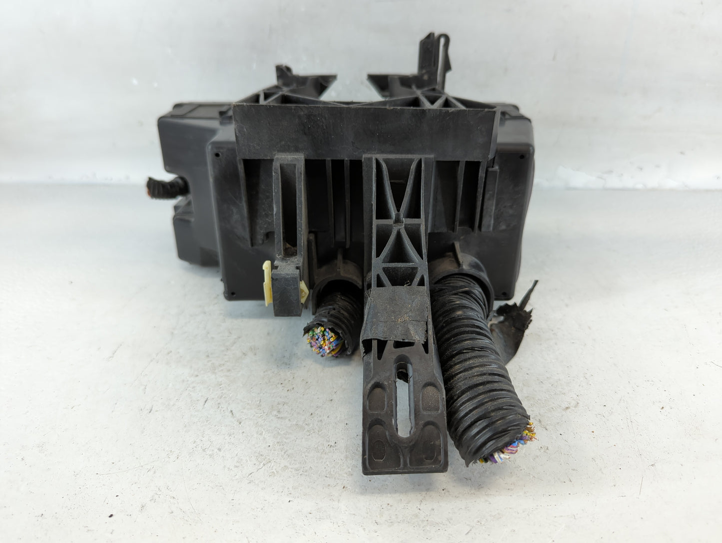 2012-2015 Lincoln Mkx Fusebox Fuse Box Panel Relay Module P/N:CA1T-14290-AK BT4T-14A003-AA Fits Fits 2012 2013 2014 2015 OEM