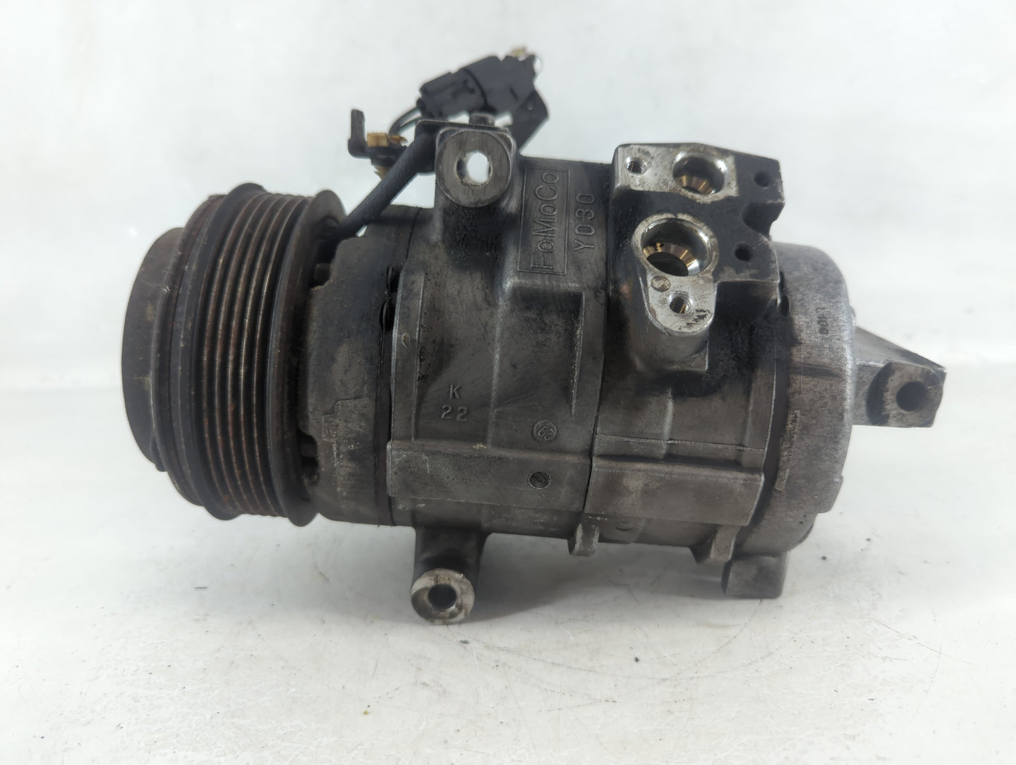 2011-2015 Lincoln Mkx Air Conditioning A/c Ac Compressor Oem - Oemusedautoparts1.com