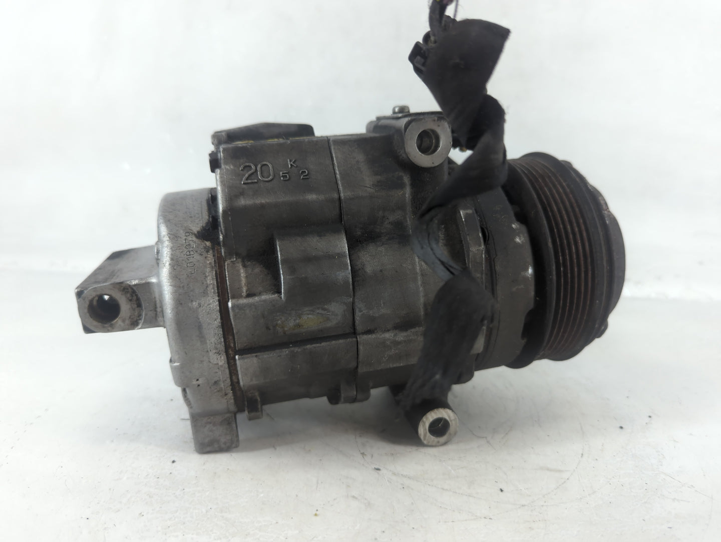 2011-2015 Lincoln Mkx Air Conditioning A/c Ac Compressor Oem - Oemusedautoparts1.com