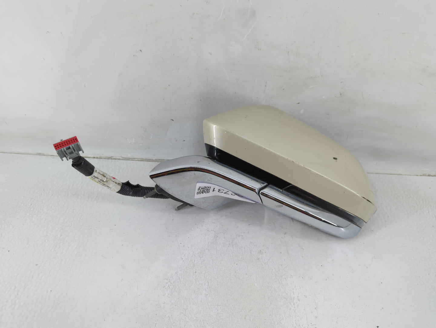 2015 Lincoln Mkz Driver Side View Mirror - Left Door Mirror OEM Used - Oemusedautoparts1.com