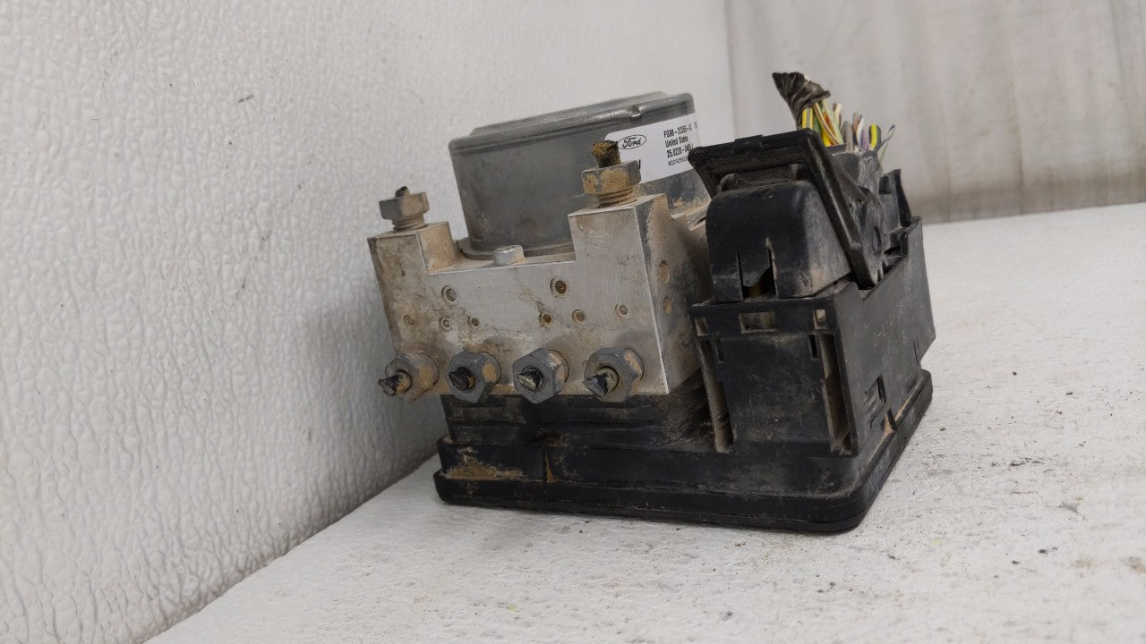 2014-2016 Lincoln Mkz ABS Pump Control Module Replacement P/N:FG98-2C555-AC Fits Fits 2014 2015 2016 OEM Used Auto Parts - O