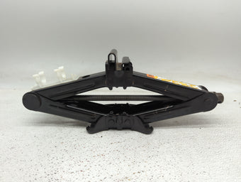 compare product 2015 Lincoln Mkz Spare Scissor Car Jack