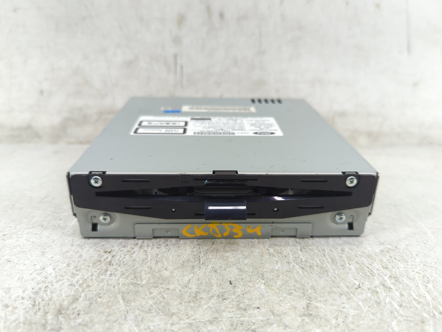 2015-2016 Lincoln Mkz Radio AM FM Cd Player Receiver Replacement P/N:FP5T-18C830-AC Fits Fits 2015 2016 OEM Used Auto Parts 