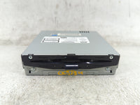 2015-2016 Lincoln Mkz Radio AM FM Cd Player Receiver Replacement P/N:FP5T-18C830-AC Fits Fits 2015 2016 OEM Used Auto Parts 