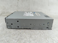 2015-2016 Lincoln Mkz Radio AM FM Cd Player Receiver Replacement P/N:FP5T-18C830-AC Fits Fits 2015 2016 OEM Used Auto Parts 