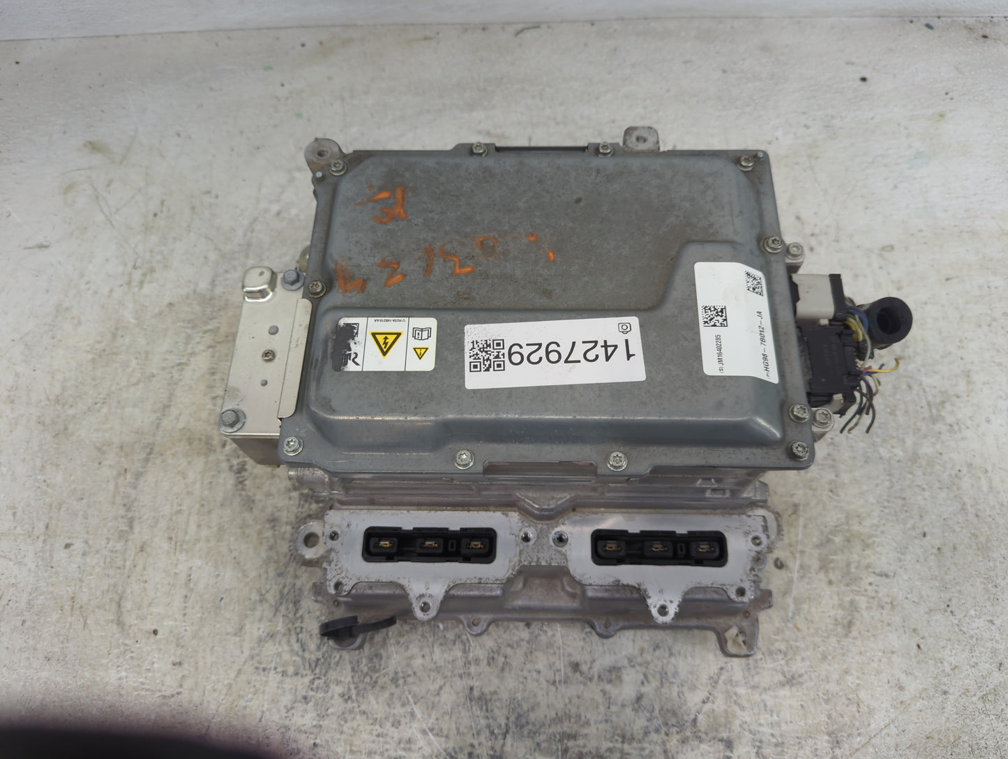 2014 Mkz Ac Dc Power Control Module Accessory Computer Power Inverter - Oemusedautoparts1.com