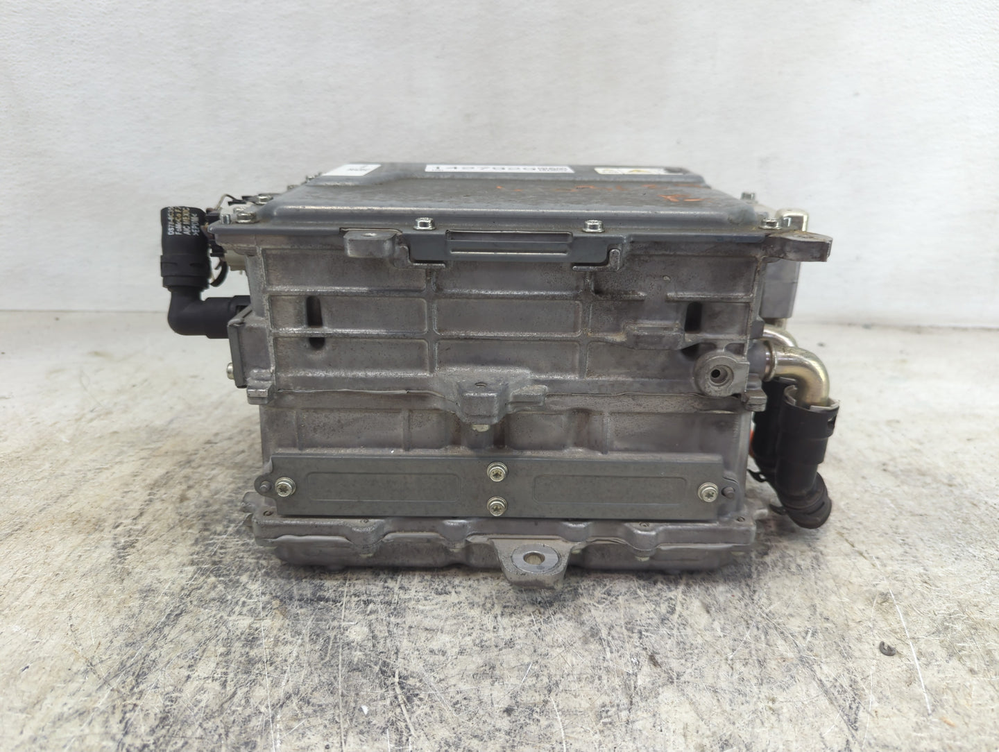 2014 Mkz Ac Dc Power Control Module Accessory Computer Power Inverter - Oemusedautoparts1.com