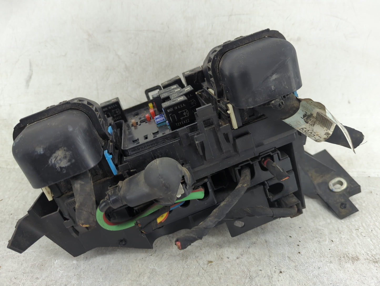 2015-2016 Lincoln Mkz Fusebox Fuse Box Panel Relay Module P/N:DG9T14A075AA Fits Fits 2015 2016 OEM Used Auto Parts - Oemused