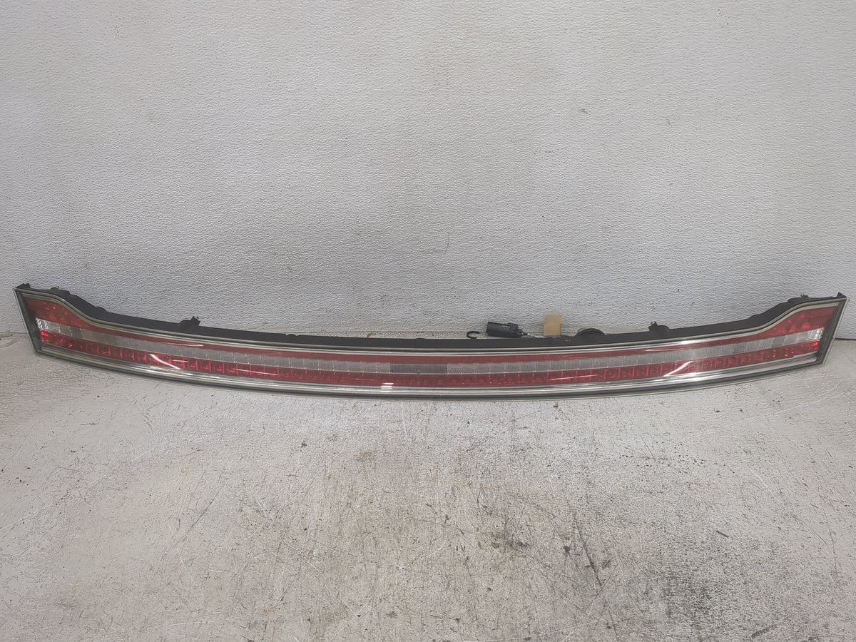 2013-2020 Lincoln Mkz Rear Center Lid Brake Light Tail Light 1501783 - Oemusedautoparts1.com