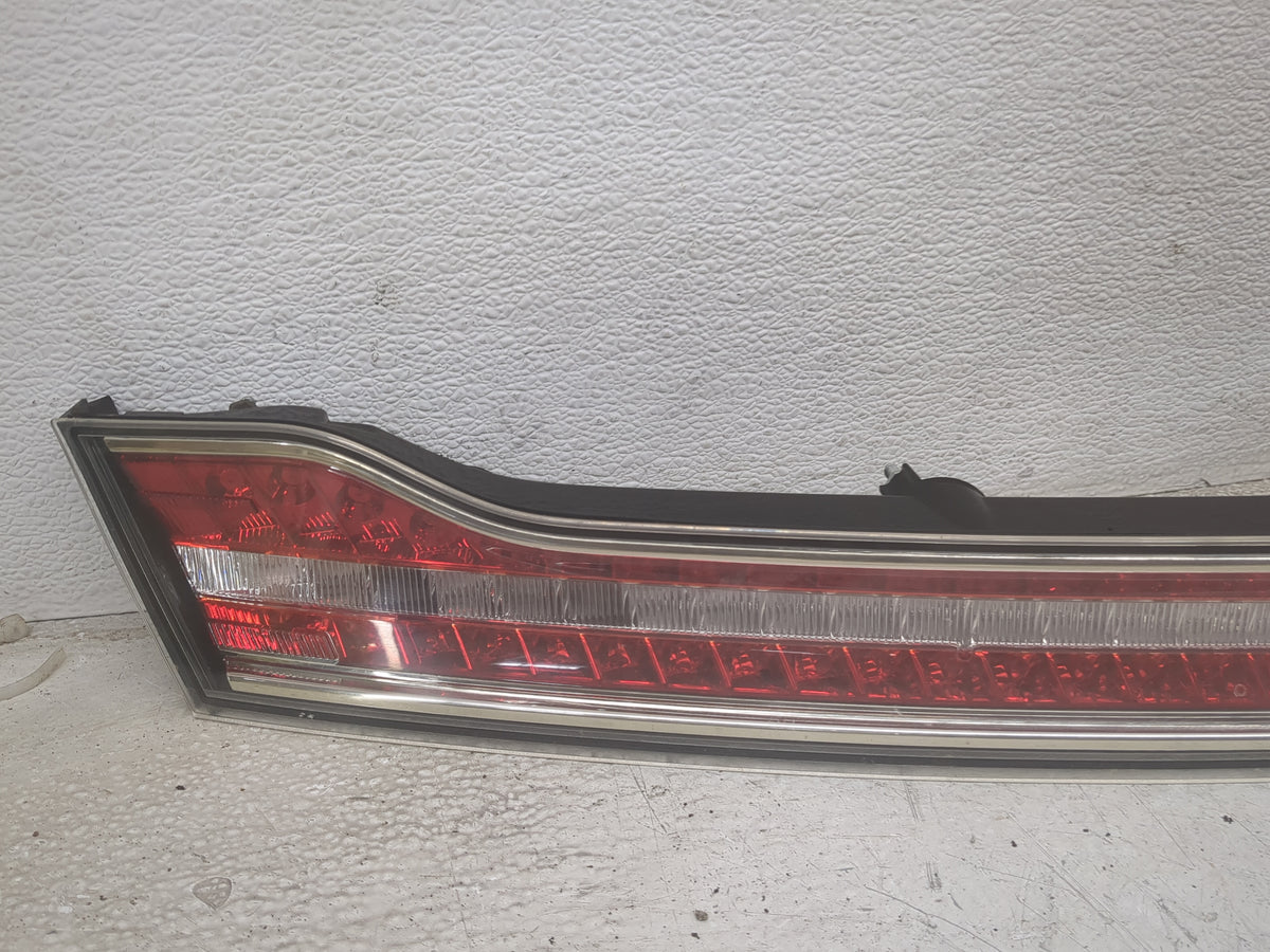 2013-2020 Lincoln Mkz Rear Center Lid Brake Light Tail Light 1501783 - Oemusedautoparts1.com