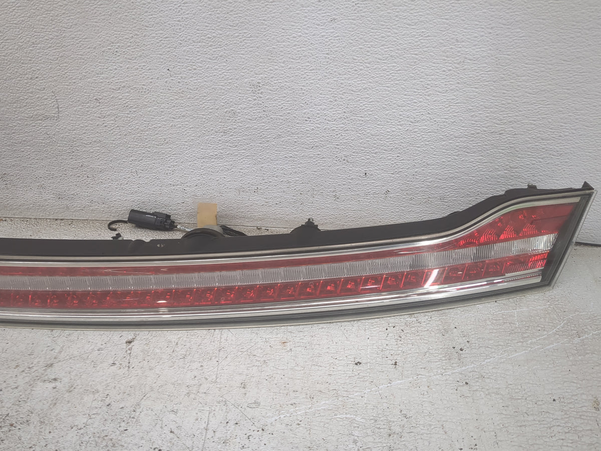 2013-2020 Lincoln Mkz Rear Center Lid Brake Light Tail Light 1501783 - Oemusedautoparts1.com