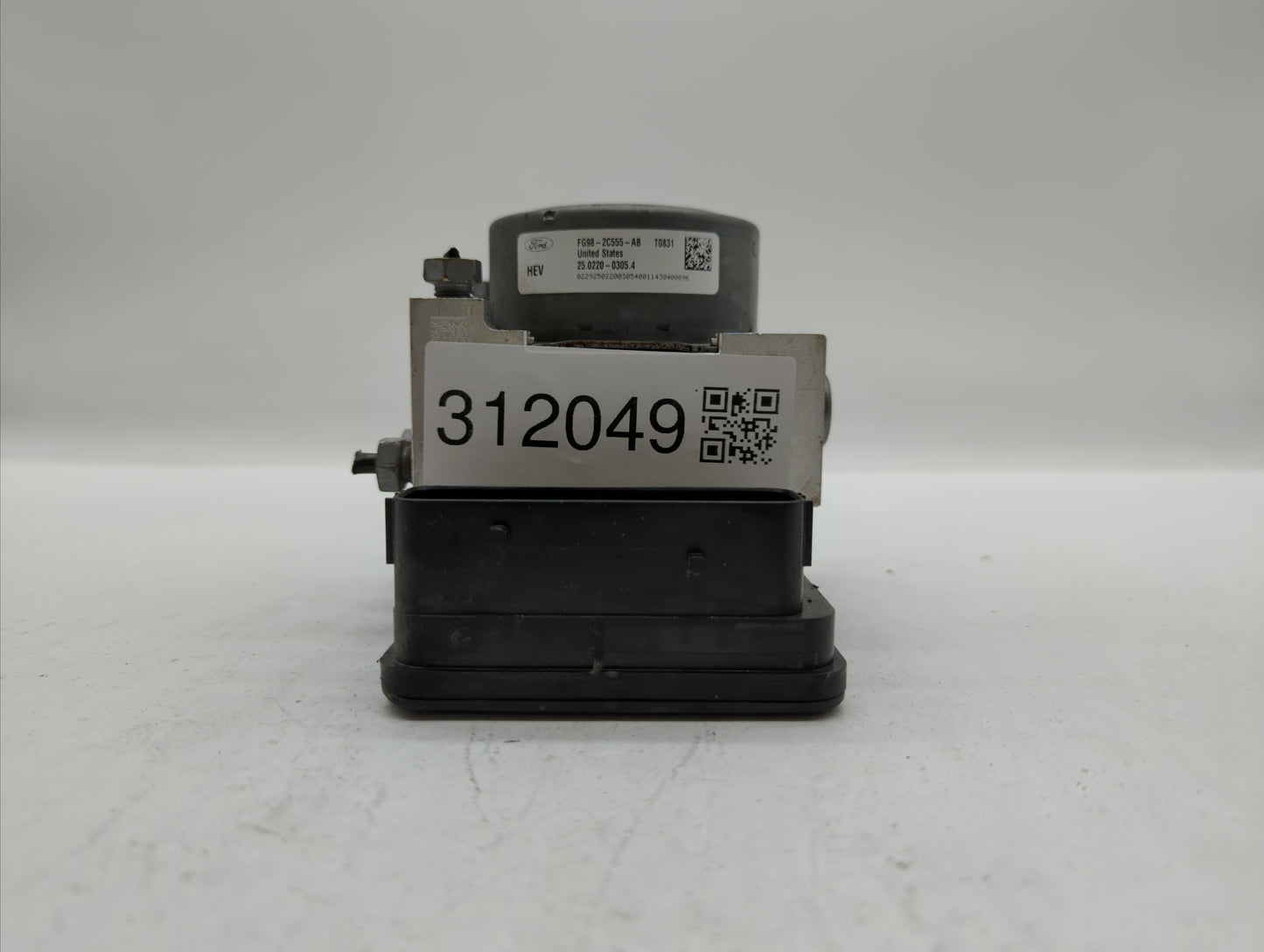 2014-2016 Lincoln Mkz ABS Pump Control Module Replacement P/N:FG98-2C555-AB DG98-2C555-BD, GG98-2C555-AB Fits Fits 2014 2015