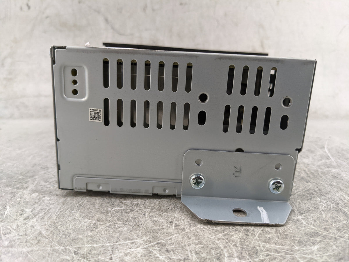2015 Lincoln Mkz Radio AM FM Cd Player Receiver Replacement P/N:CR-FJ24E0UMA FP5T-18D818-BD Fits OEM Used Auto Parts - Oemus