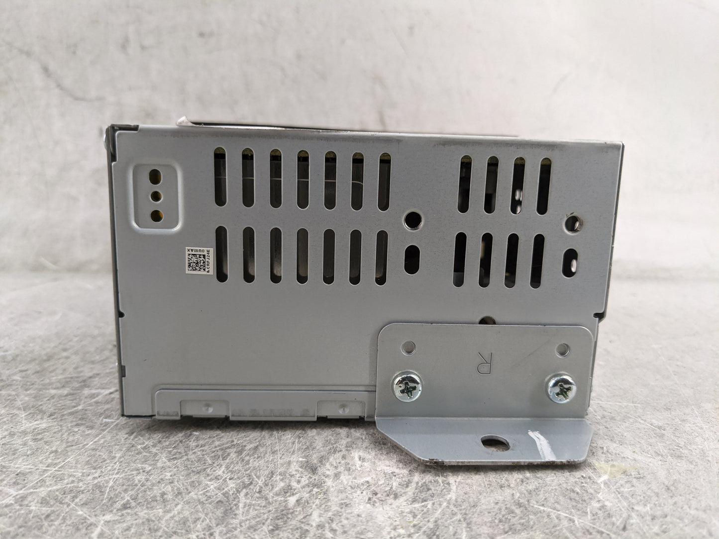 2015 Lincoln Mkz Radio AM FM Cd Player Receiver Replacement P/N:CR-FJ24E0UMA FP5T-18D818-BD Fits OEM Used Auto Parts - Oemus