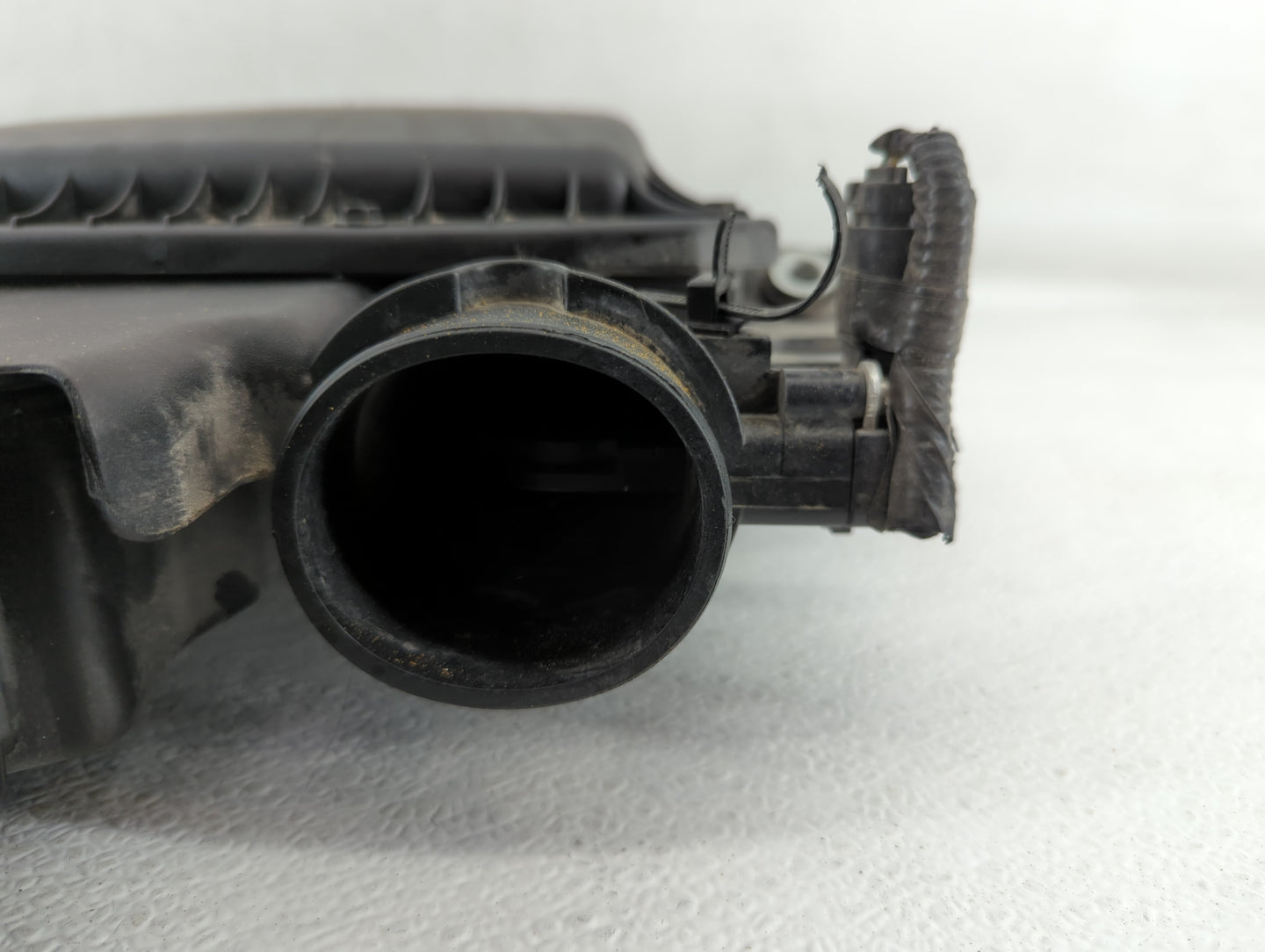 2015 Lincoln Mkz Engine Cover - Oemusedautoparts1.com