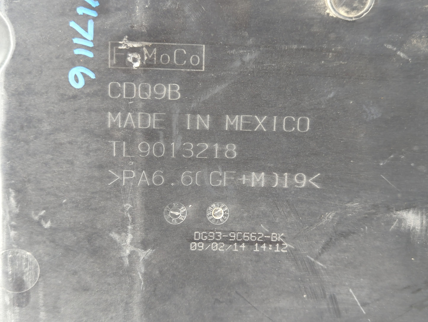 2015 Lincoln Mkz Engine Cover - Oemusedautoparts1.com