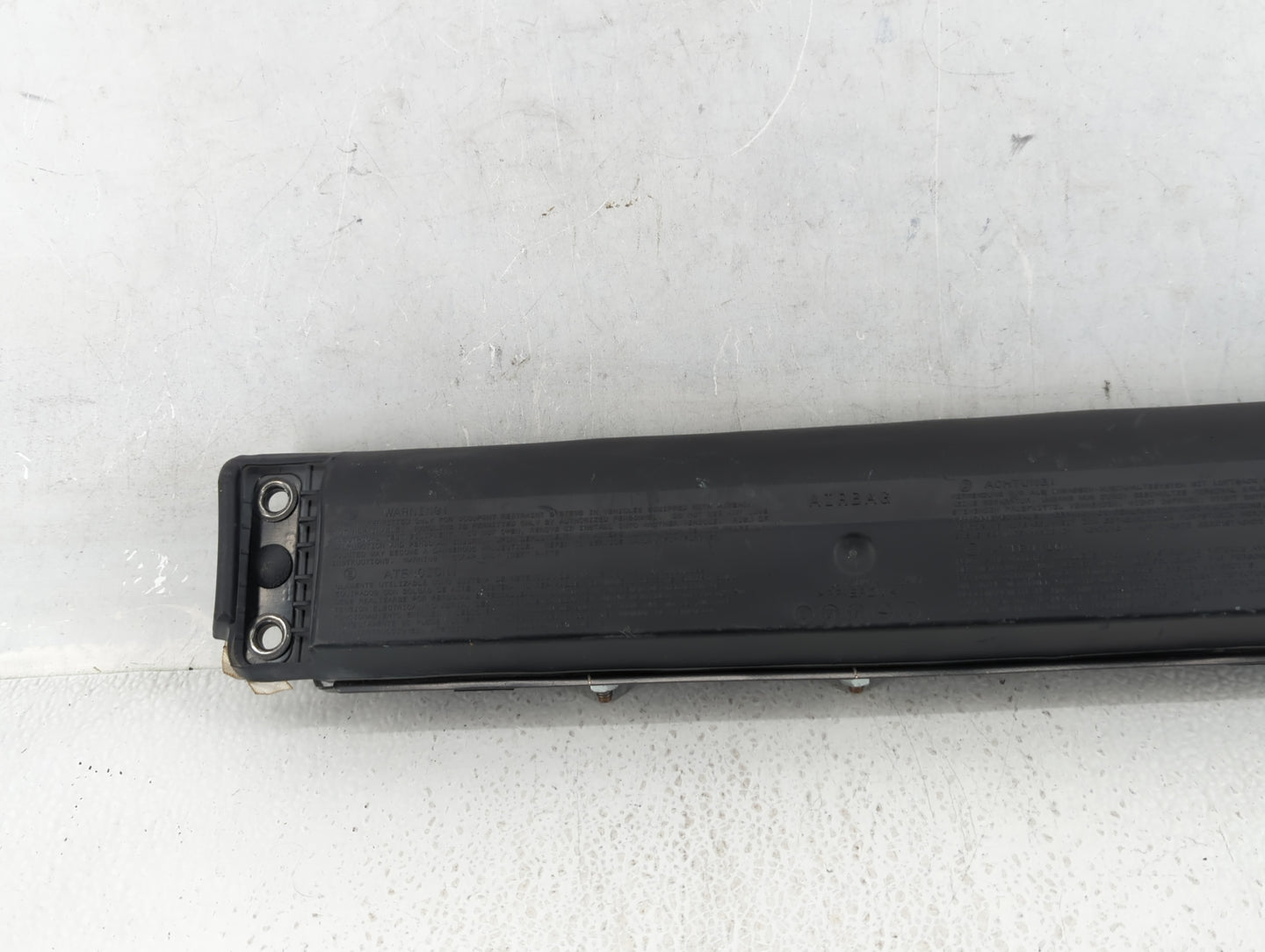 2013-2020 Lincoln Mkz Air Bag Passenger Right Knee OEM P/N:DG93 54045J76 BD3JA6 Fits Fits 2013 2014 2015 2016 2017 2018 2019