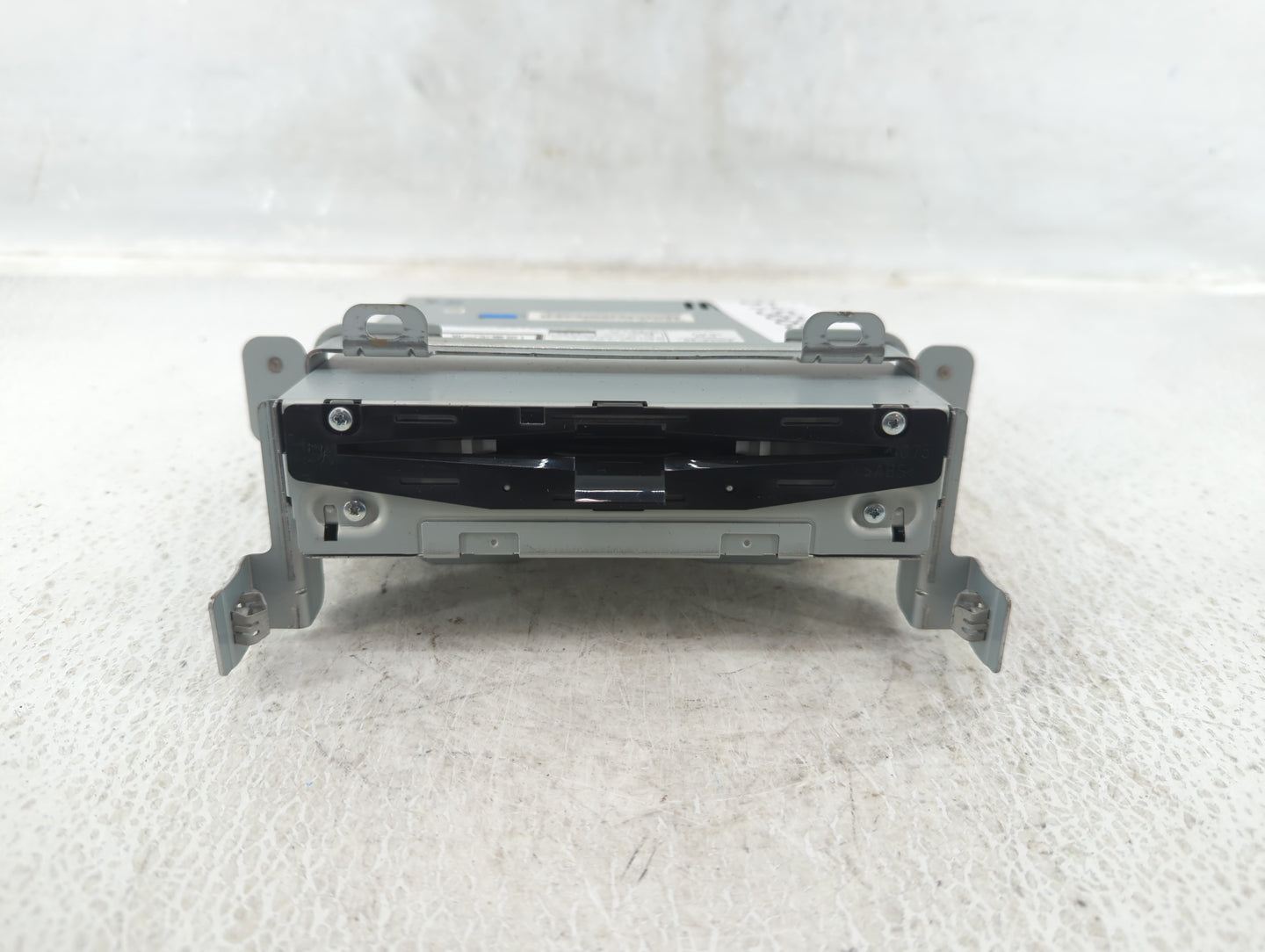 2015-2016 Lincoln Mkz Am Fm Cd Player Radio Receiver - Oemusedautoparts1.com