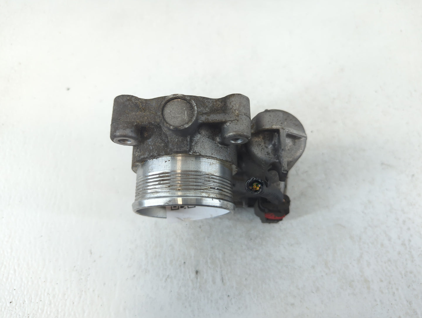 2013-2016 Lincoln Mkz Throttle Body P/N:CM5E 9F991BB Fits Fits 2012 2013 2014 2015 2016 2017 OEM Used Auto Parts - Oemusedau