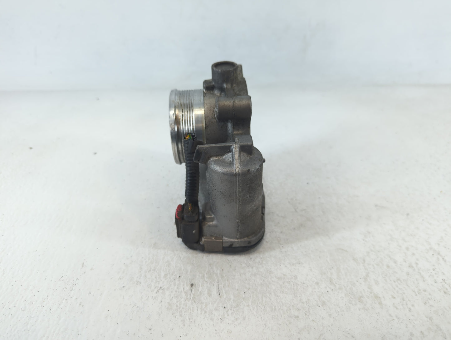 2013-2016 Lincoln Mkz Throttle Body P/N:CM5E 9F991BB Fits Fits 2012 2013 2014 2015 2016 2017 OEM Used Auto Parts - Oemusedau
