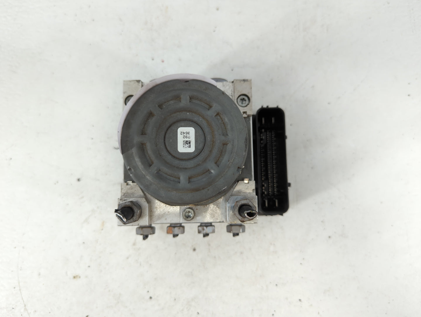 2014-2016 Lincoln Mkz ABS Pump Control Module Replacement P/N:EG9C-2C405-AD Fits Fits 2014 2015 2016 OEM Used Auto Parts - O
