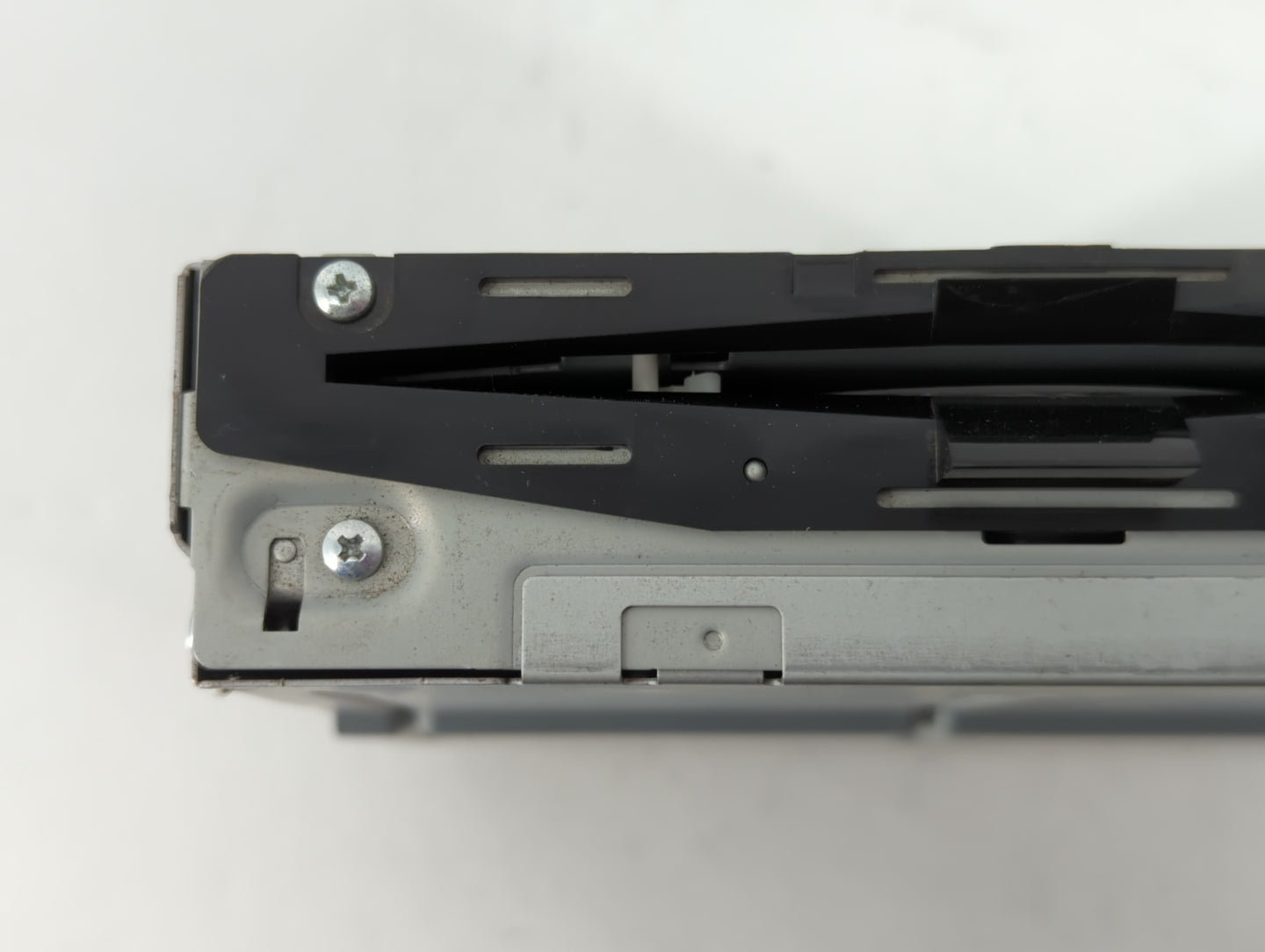 2015-2016 Lincoln Mkz Am Fm Cd Player Radio Receiver - Oemusedautoparts1.com
