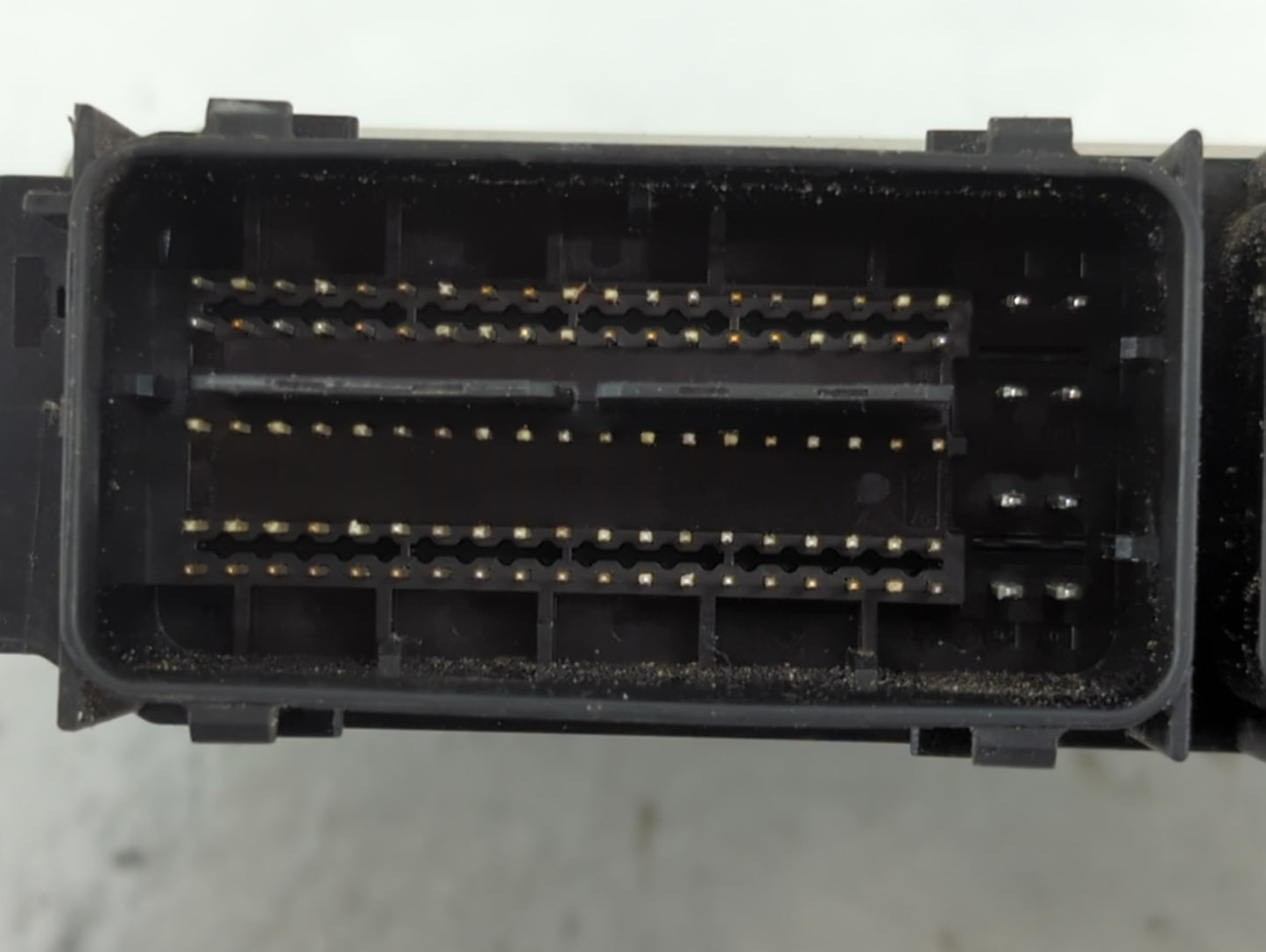 2015 Lincoln Mkz PCM Engine Control Computer ECU ECM PCU OEM P/N:FJ5A-12B684-AA FP5A-12A650-HC Fits OEM Used Auto Parts - Oe