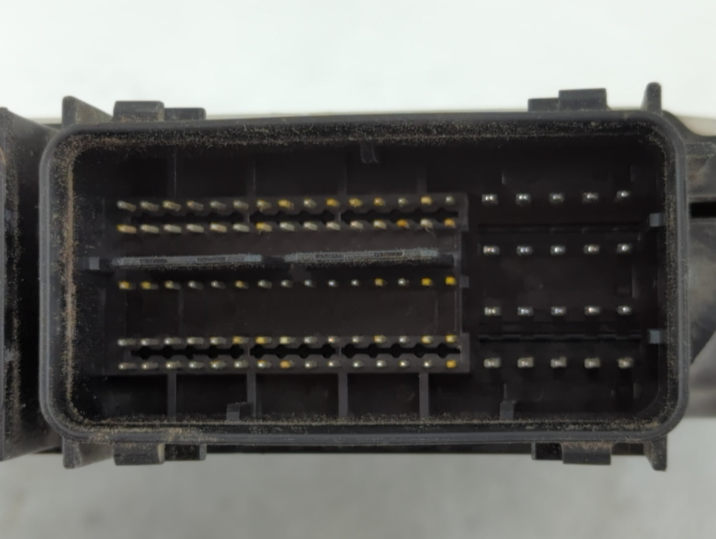 2015 Lincoln Mkz PCM Engine Control Computer ECU ECM PCU OEM P/N:0 261 S11 664 FJ5A-12B684-AA, FP5A-12A650-KC Fits OEM Used 