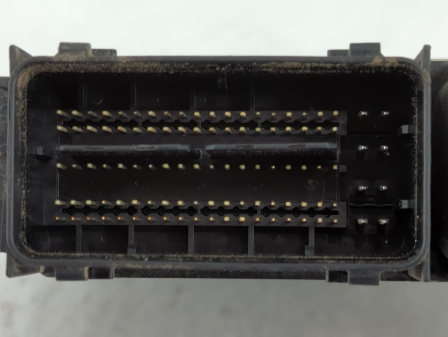 2015 Lincoln Mkz PCM Engine Control Computer ECU ECM PCU OEM P/N:0 261 S11 664 FJ5A-12B684-AA, FP5A-12A650-KC Fits OEM Used 