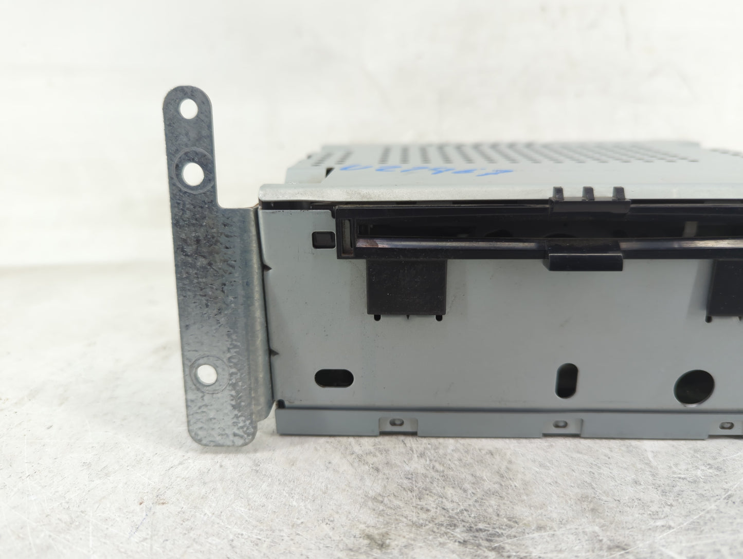 2015-2016 Lincoln Navigator Radio AM FM Cd Player Receiver Replacement P/N:FL7T-19C107-CC Fits Fits 2015 2016 OEM Used Auto 
