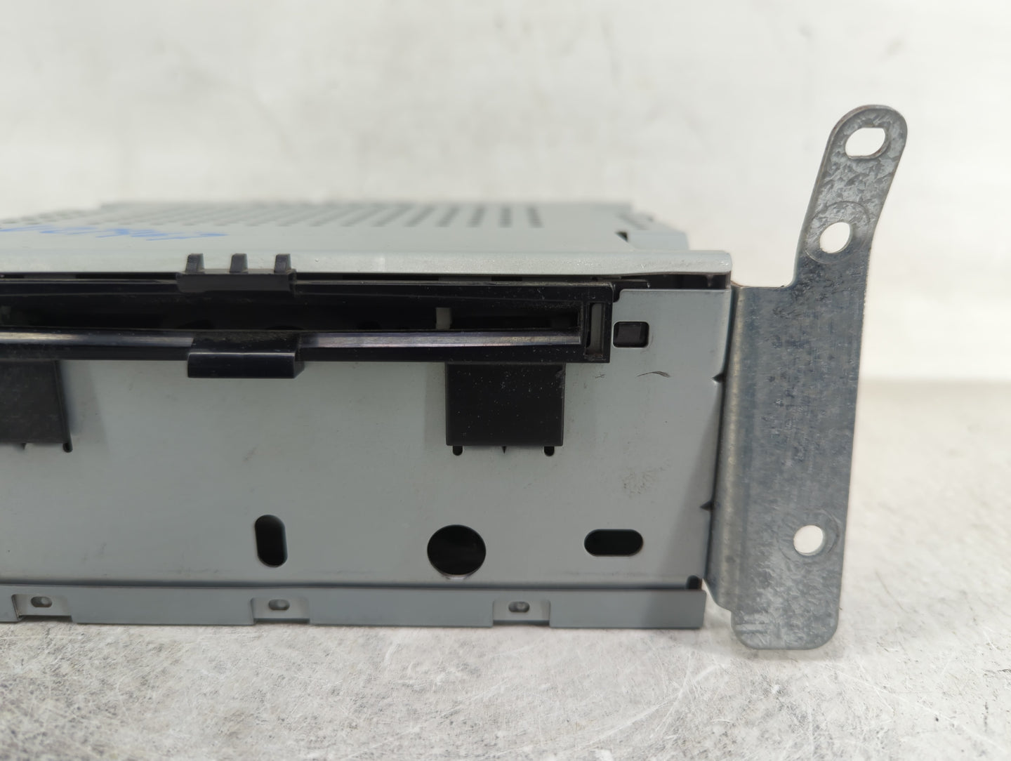 2015-2016 Lincoln Navigator Radio AM FM Cd Player Receiver Replacement P/N:FL7T-19C107-CC Fits Fits 2015 2016 OEM Used Auto 