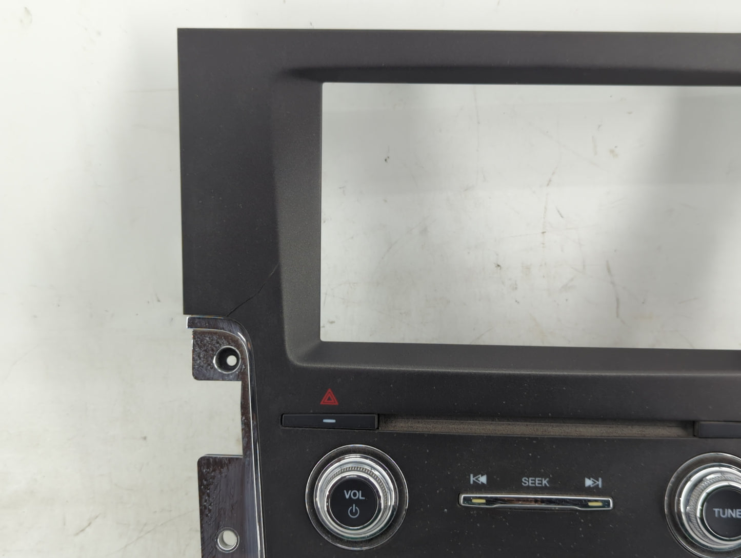 2015-2017 Lincoln Navigator Radio Control Panel - Oemusedautoparts1.com