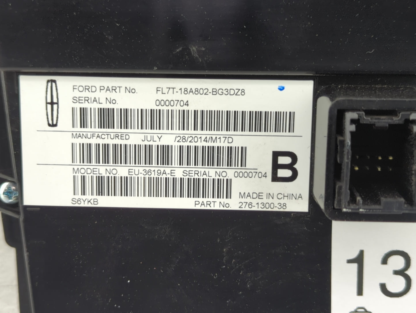 2015-2017 Lincoln Navigator Radio Control Panel - Oemusedautoparts1.com