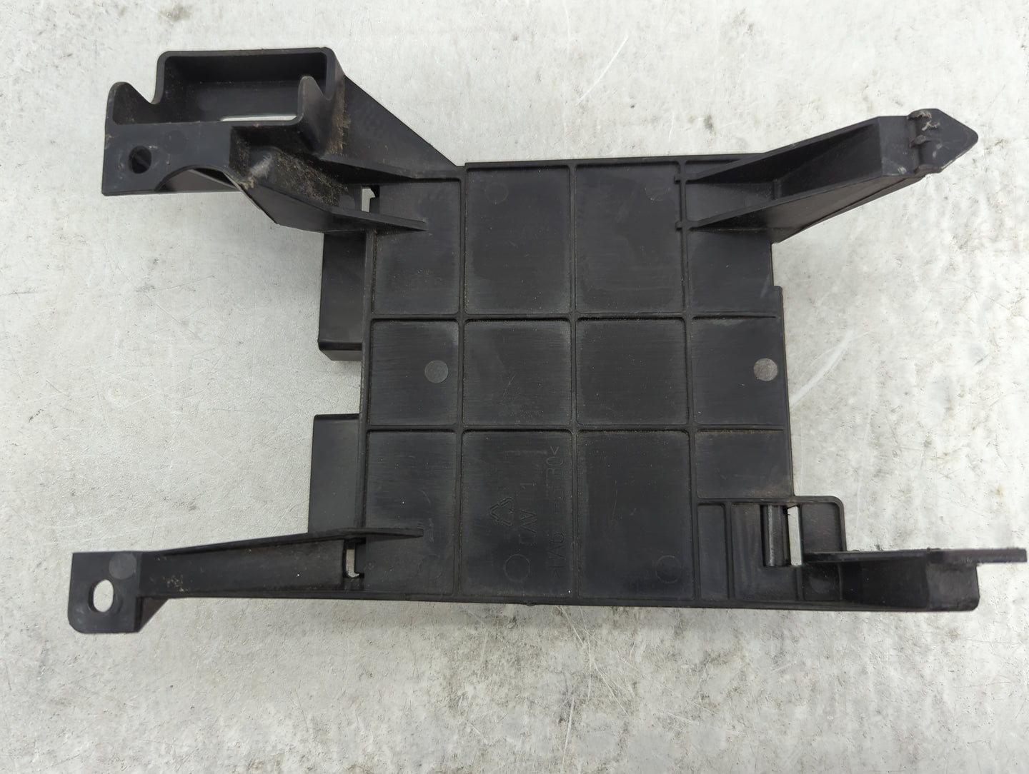 2015-2017 Lincoln Navigator Body Control Module Bcm Inner Cabin Fuse Box - Oemusedautoparts1.com