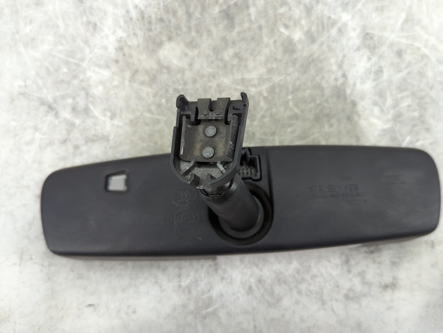 2015 Lincoln Navigator Interior Rear View Mirror Replacement OEM P/N:BU5A17E678LA 010815905-2368 Fits OEM Used Auto Parts - 
