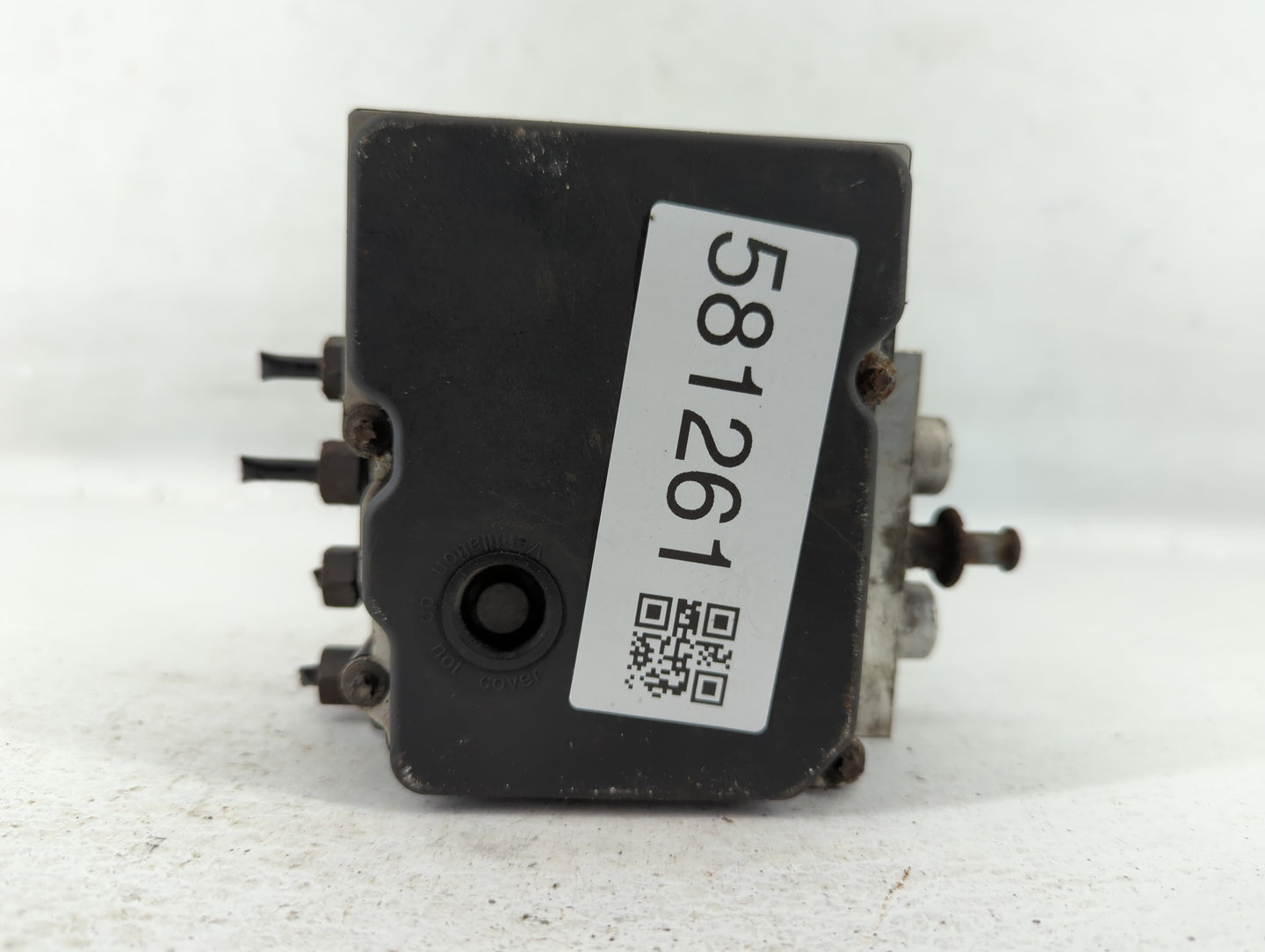 2015-2017 Lincoln Navigator ABS Pump Control Module Replacement P/N:FL14-2C405-B Fits Fits 2015 2016 2017 OEM Used Auto Part