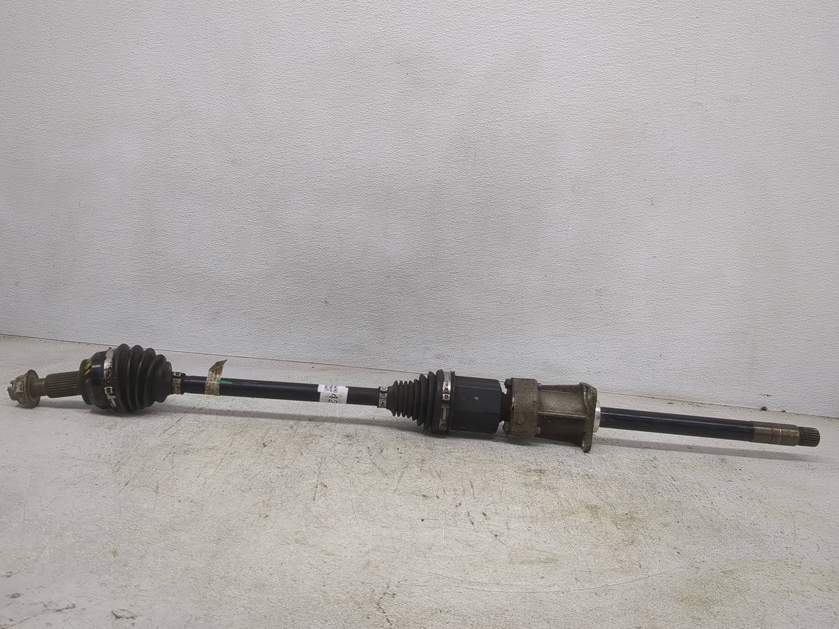 2015 Maserati Quattroporte Axle Shaft Front Driver Cv C/v - Oemusedautoparts1.com